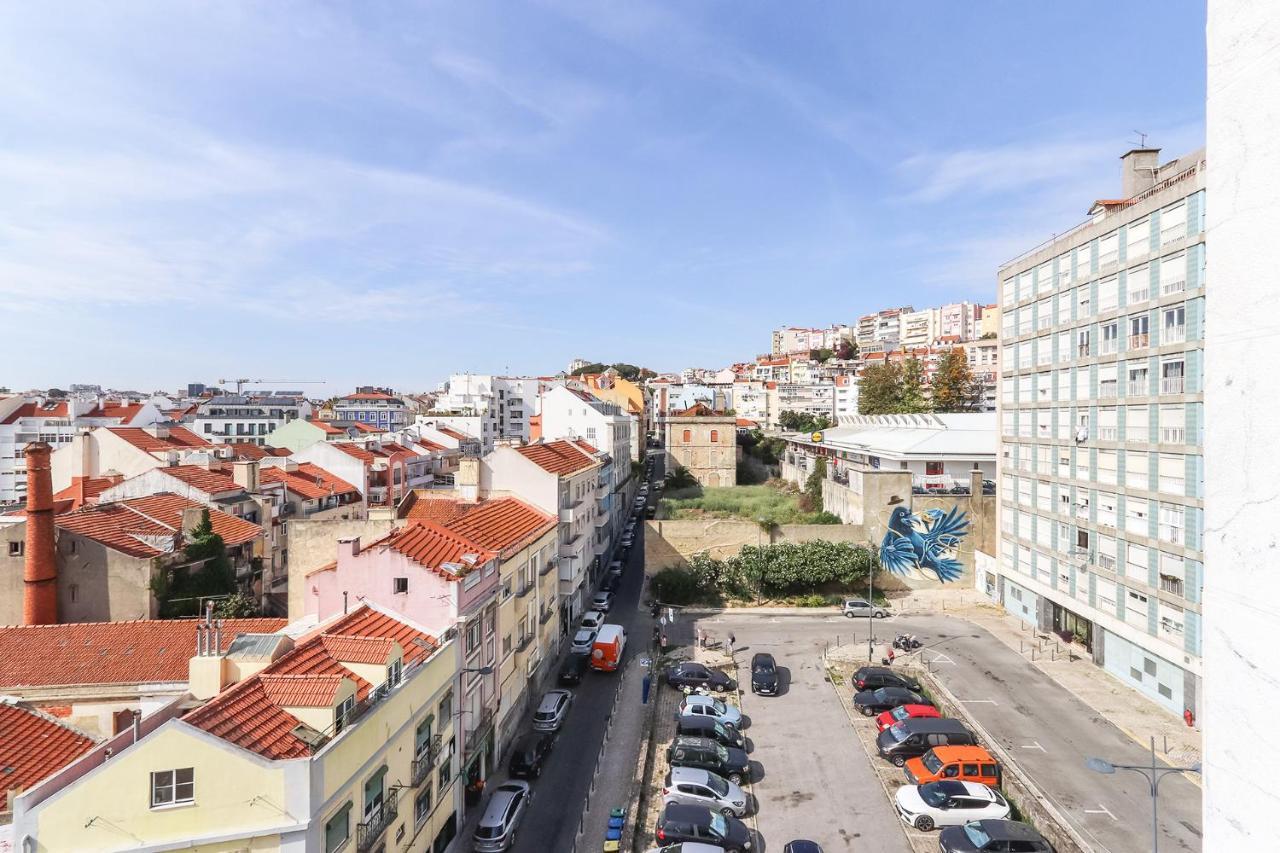 66 With Parking Place * Lisbon